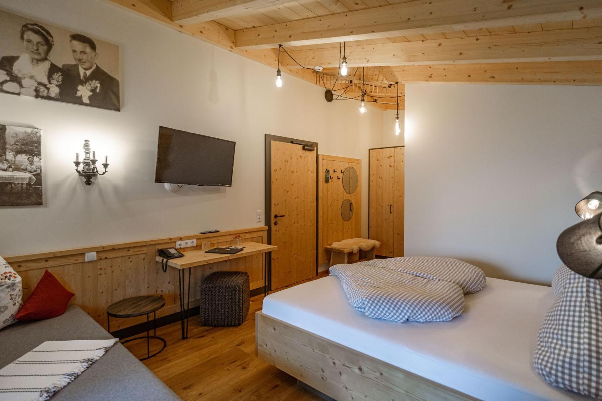 Hotel Landhaus Tirolerherz Sankt Ulrich am Pillersee Δωμάτιο φωτογραφία