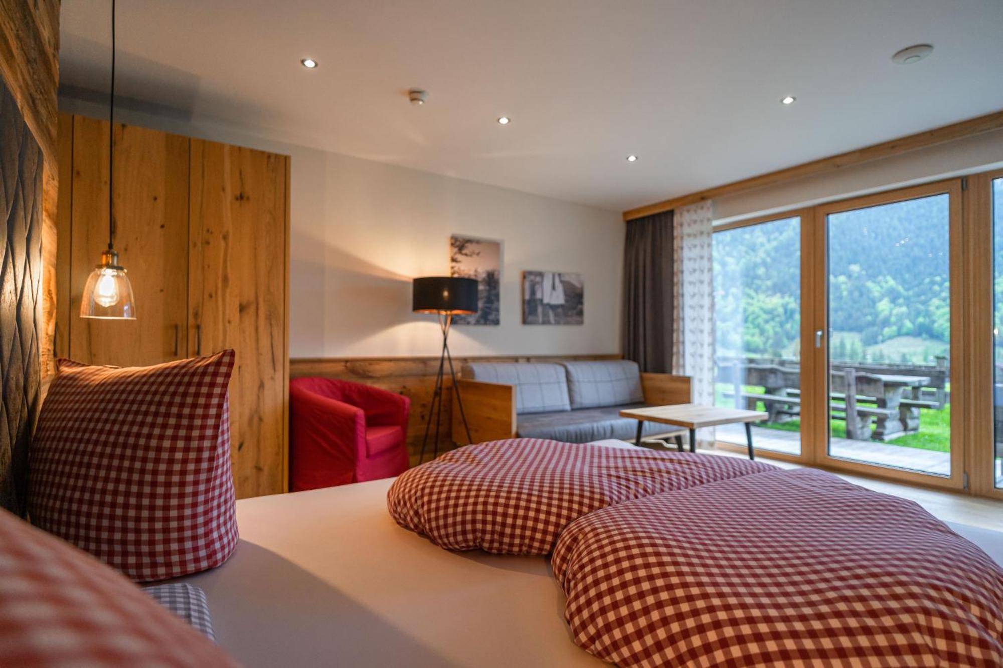 Hotel Landhaus Tirolerherz Sankt Ulrich am Pillersee Δωμάτιο φωτογραφία