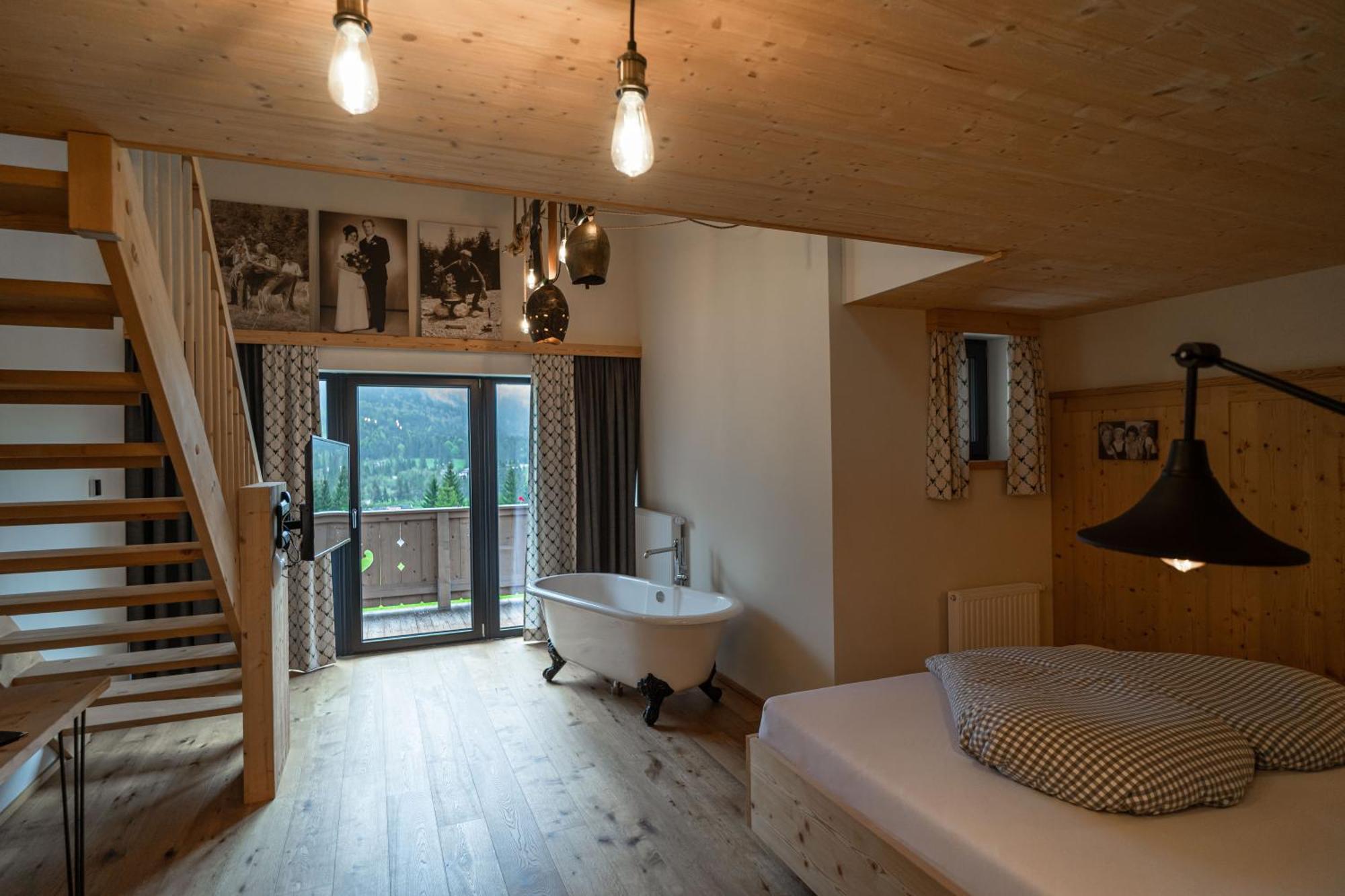 Hotel Landhaus Tirolerherz Sankt Ulrich am Pillersee Δωμάτιο φωτογραφία