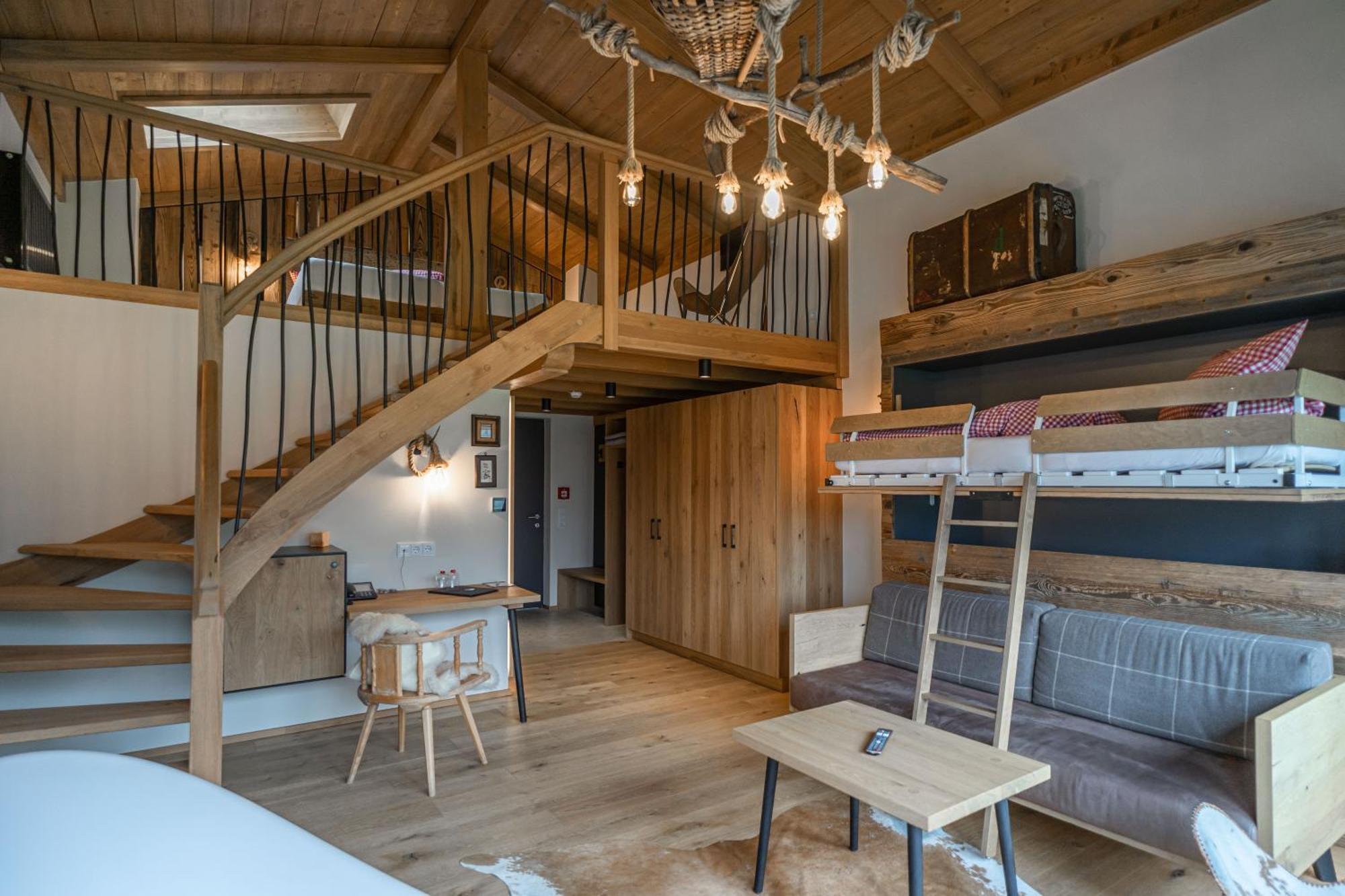 Hotel Landhaus Tirolerherz Sankt Ulrich am Pillersee Δωμάτιο φωτογραφία
